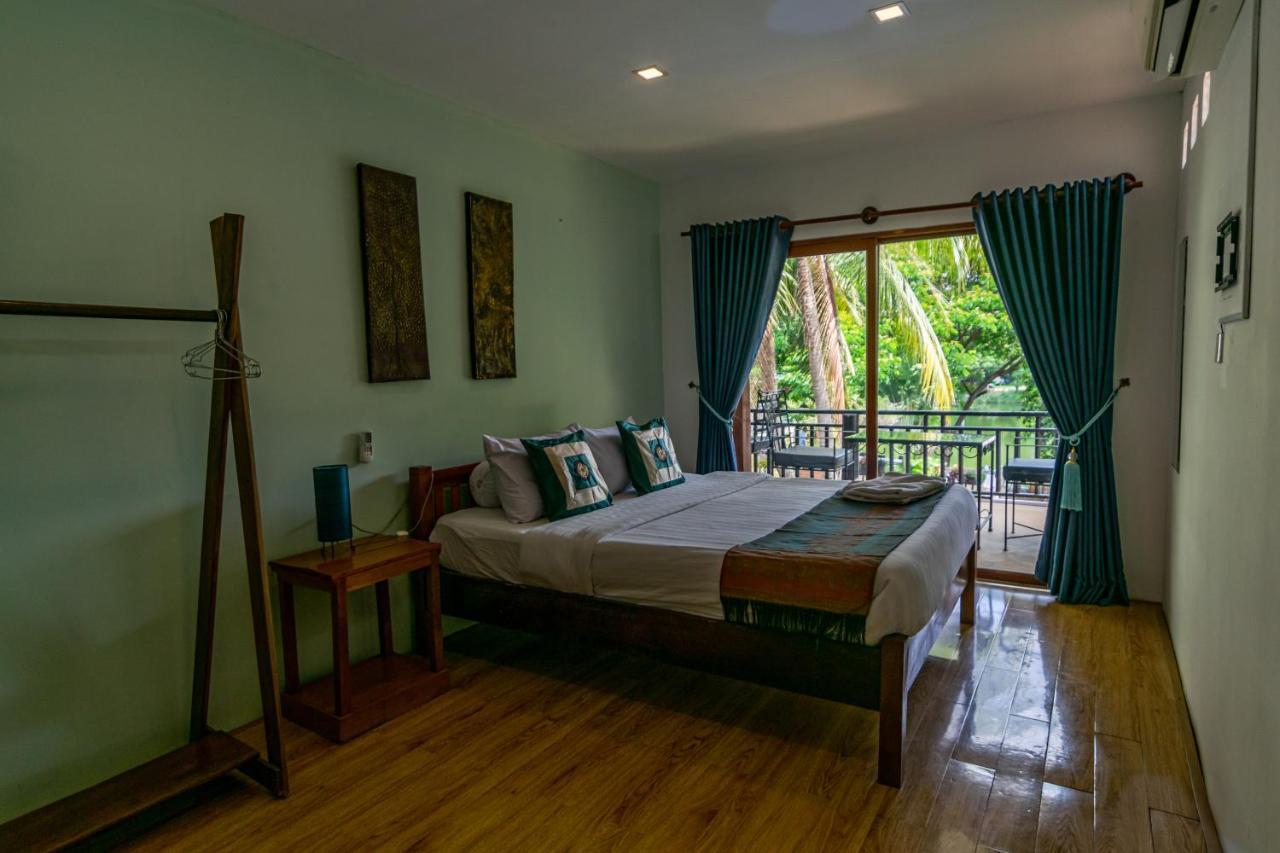 Samathi Lake Resort 프놈펜 외부 사진
