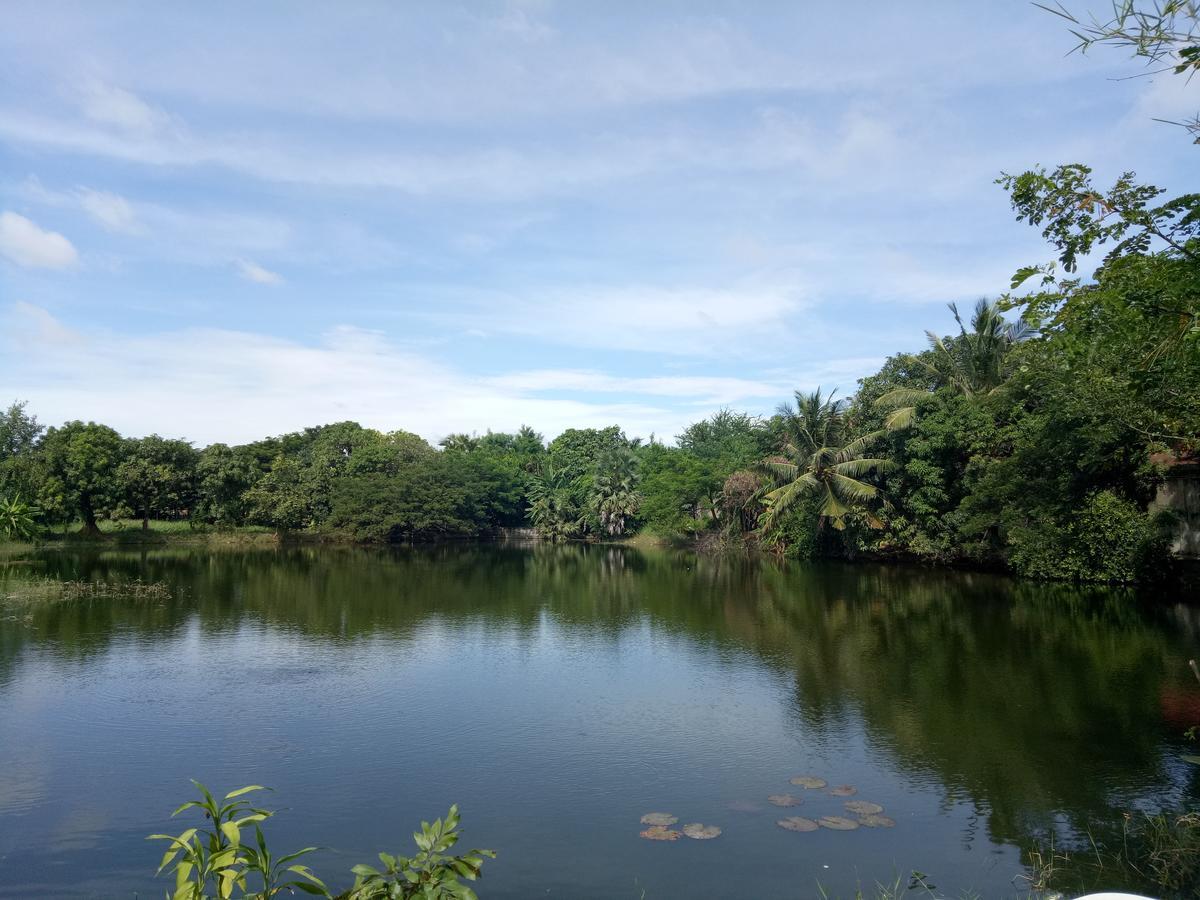Samathi Lake Resort 프놈펜 외부 사진