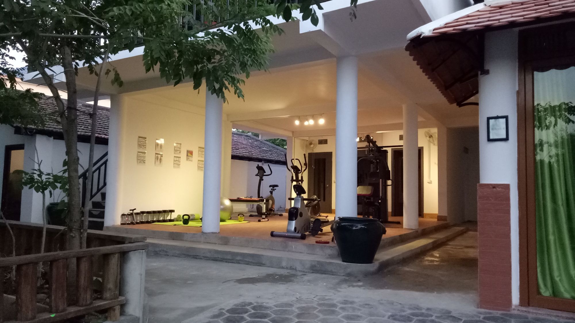 Samathi Lake Resort 프놈펜 외부 사진